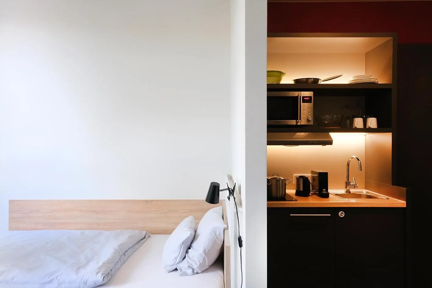 Hub Apartments Hamburg 0*,  Germany